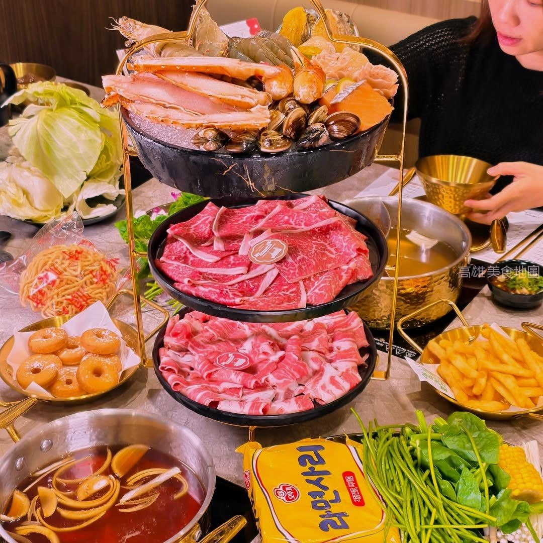 FactoryOrion's tweet photo. Truth of life: nothing a bite of braised pork ricecan't fix; if one can't, take two。springy and pleasant！ https://t.co/0bfPOhY7NS