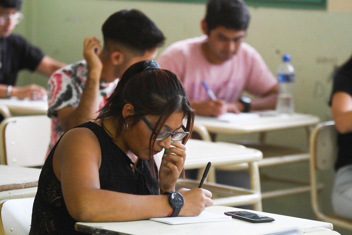 Chubutparatodos's tweet photo. Inicia el segundo período de preinscripción a carreras dictadas en los Institutos Superiores de Formación Docente
#Chubut #Educación #ISFD
https://t.co/jUg8Tp780z @gobiernochubut https://t.co/J4e7vWZV43