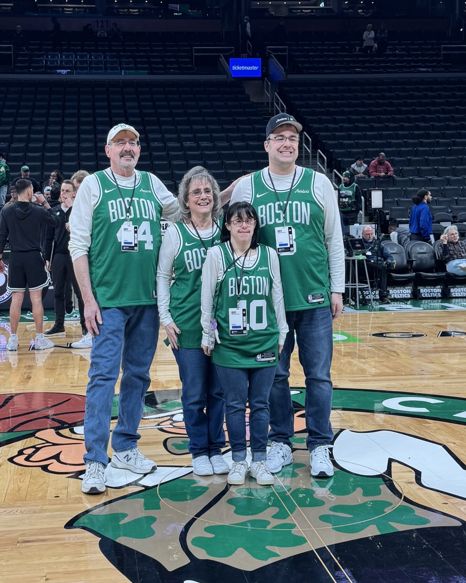 Amica's tweet image. We hosted Michael – a 30-year @SORhodeIsland athlete and a massive New England sports fan – at last night's Boston @Celtics game! Our VIP experience provided him and his family with custom jerseys, meeting @Scalabrine, courtside seats and more! #BeyondThePatch #SpecialOlympicsRI