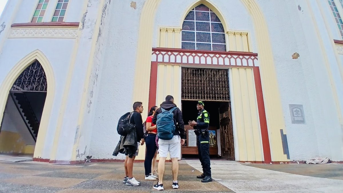 El Grupo de Protección al Turismo y Patrimonio Nacional de la Policía Nacional adelanta la campaña “Turismo Religioso”, brindando orientación, acompañamiento y seguridad a turistas nacionales y extranjeros. <a href="/ProteccionPonal/">Policía de Protección y Servicios Especiales</a>