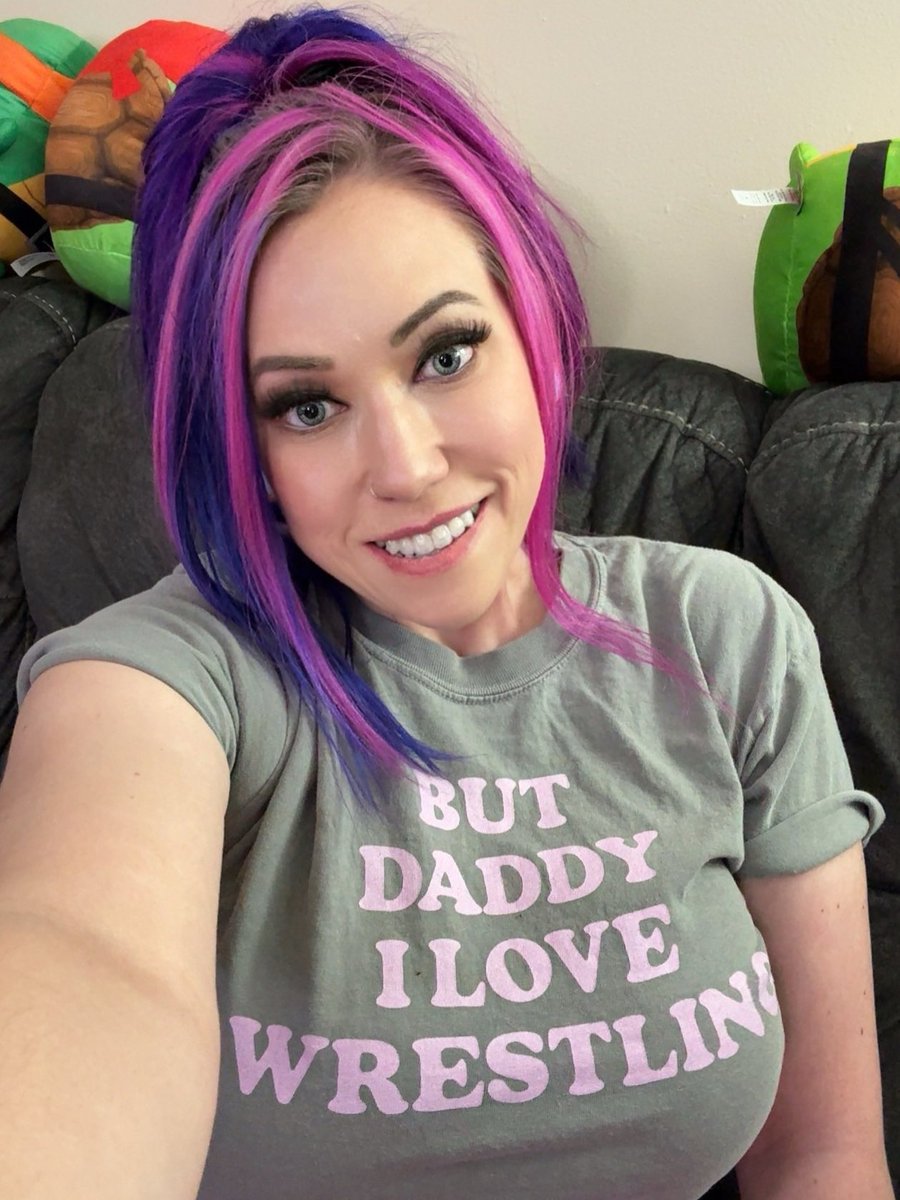 Danielle tweet media