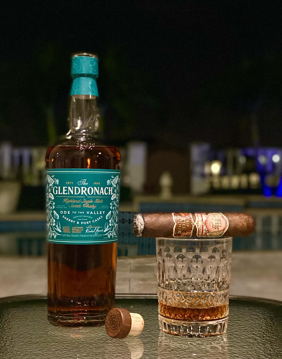 inananlara hayr'lı kandiller azizim..
selâm ve dua ile..
öyle işte...