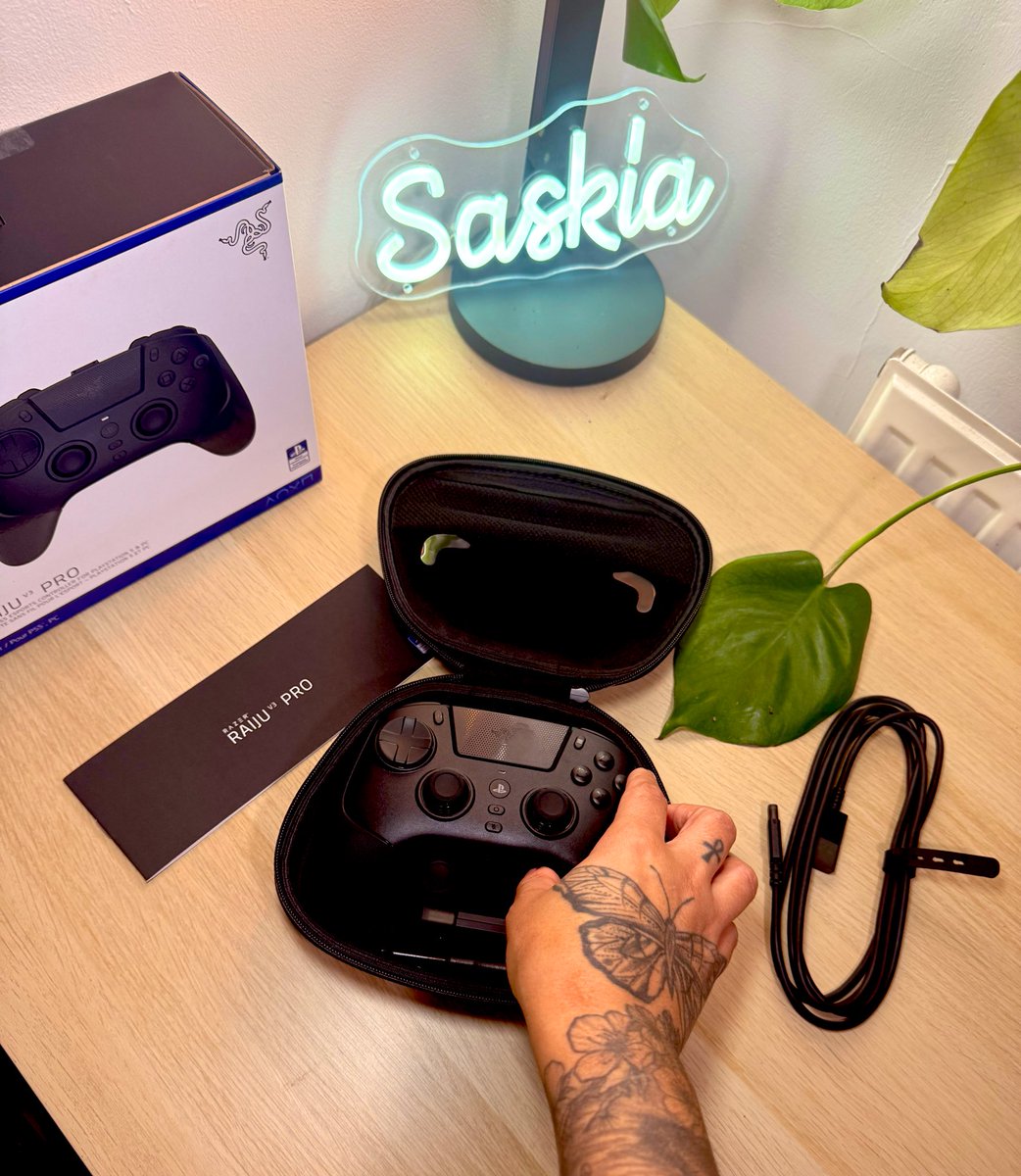 The <a href="/Razer/">R Λ Z Ξ R</a> Raiju V3 Pro has surprised me in only good ways. I am a creature of habit. I never wanted to move away from my PS4 Scuf but they stopped making them and let’s face it are not modern enough. This controller is light weight, COMFORTABLE(even in my little handles) 1/2