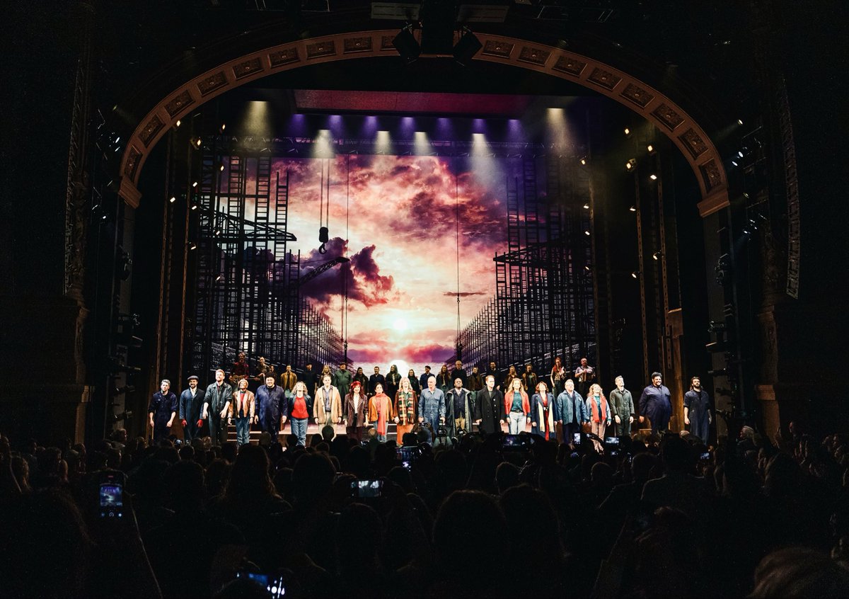 The Last Ship tweet media