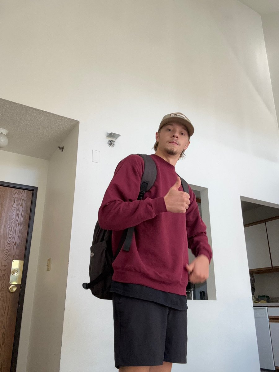 RENTSCNL's tweet photo. Happy 2️⃣1️⃣st birthday @RentschlerTait! Here’s to doing more of what you love this year! Looking forward to celebrating you tonight!!!Cheers to #21!🍻🎁 🤍 https://t.co/su2njlH94i
