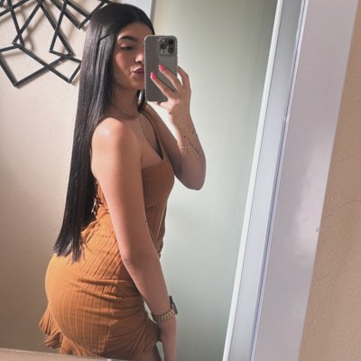 itsssofi3's tweet photo. #NuevaFotoDePerfil https://t.co/UfcfjQGOyr