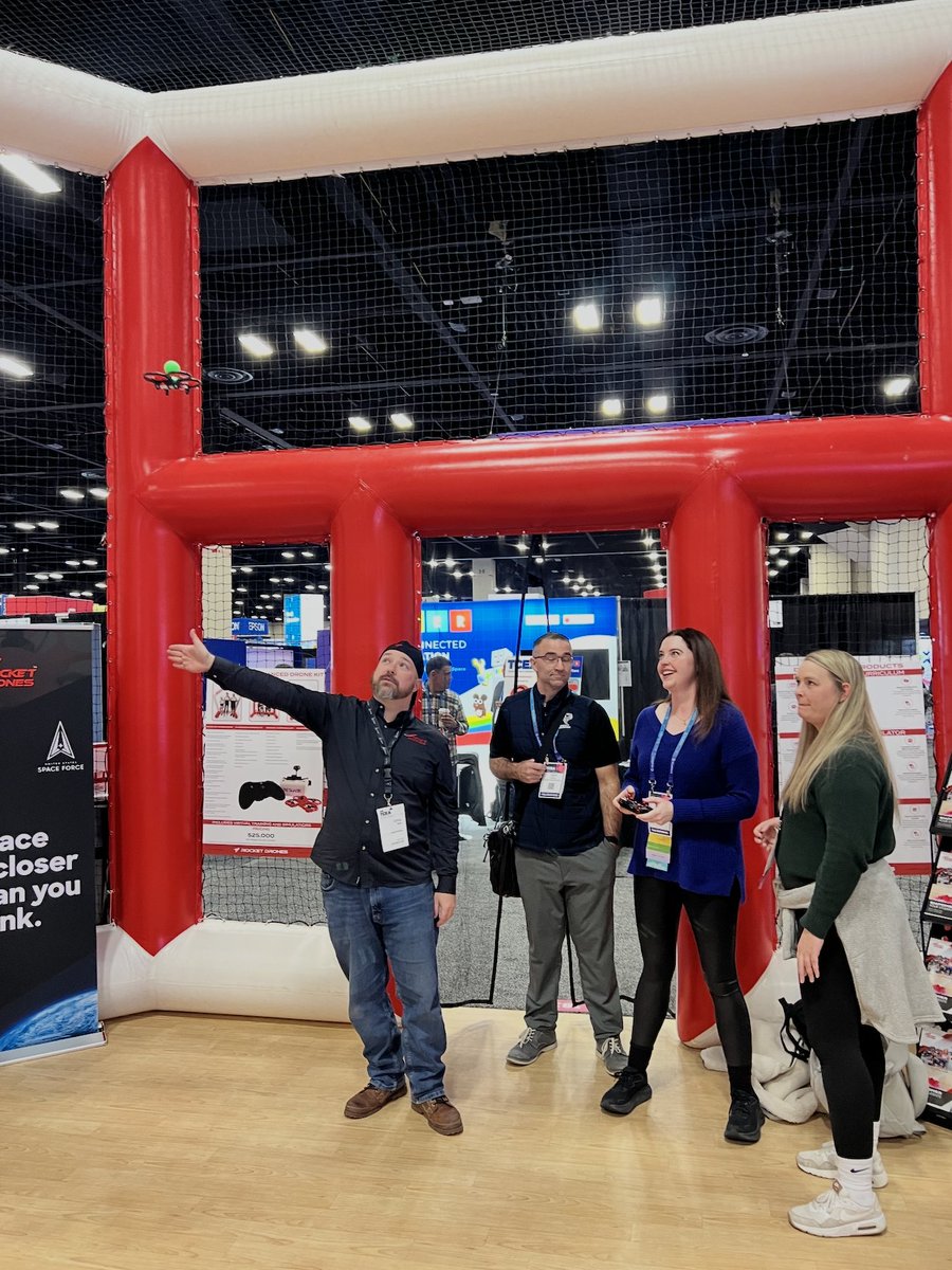 Rocket Drones tweet media