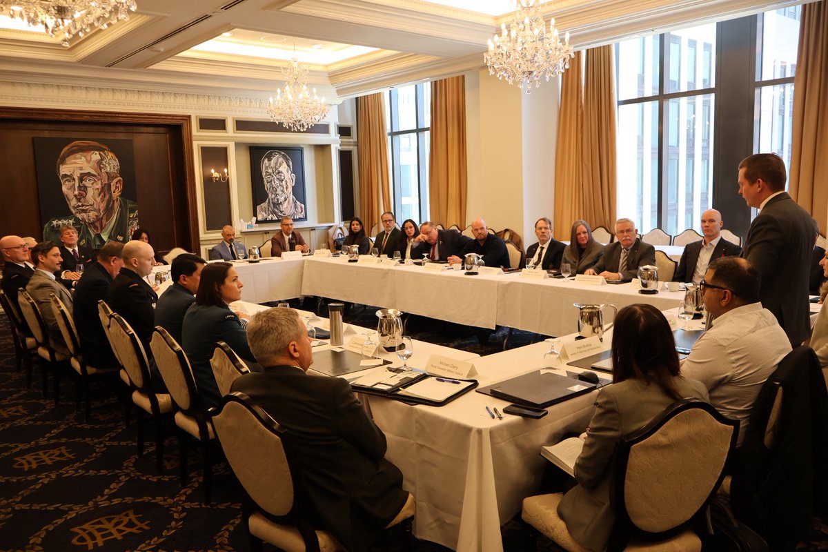 BramptonGraham's tweet photo. Grateful to bring together military leaders, veterans and veteran-serving organizations to discuss the challenges facing CAF members, veterans and their families. 

Under the leadership of Premier @fordnation, we’re committed to delivering the support they deserve. https://t.co/E6NH6DCAQE