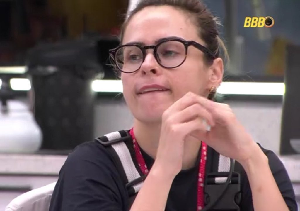 poponze's tweet image. Babu: “Ana Paula, vai ser uma honra morrer atirando com você!”

Ana Paula: “Vambora! A gente cai, mas cai atirando!” 

FINALMENTE BABU ESCOLHEU SEU LADO #BBB26