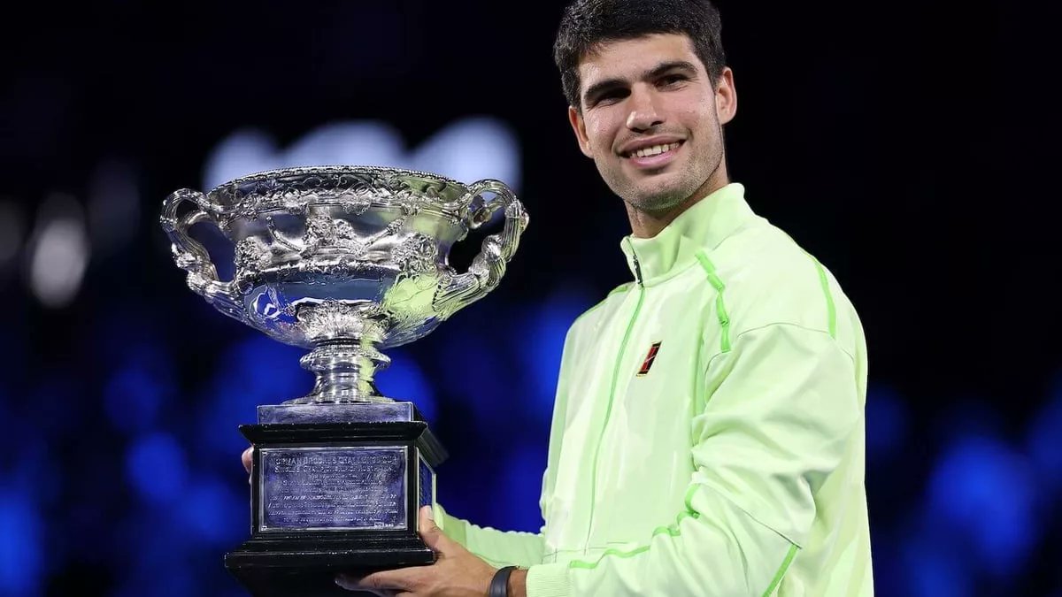 SteveMolk's tweet image. Nine smashes records with AUSTRALIAN OPEN audience surge

Read More -&amp;gt; tvblackbox.com.au/page/2026/02/0…

#AustralianOpen #Channel9 
tvblackbox.com.au/page/2026/02/0…