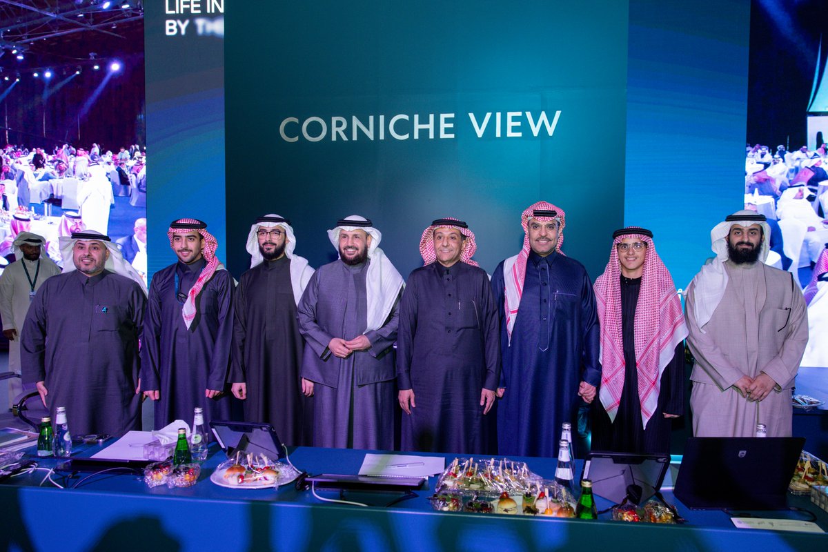 Corniche View . كورنيش فيو tweet media