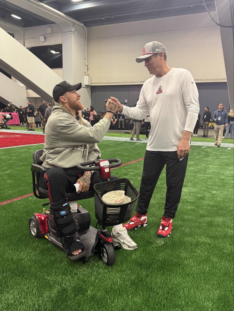 SteveYoungQB's tweet photo. Can’t stop this guy @gkittle46 https://t.co/f7dpXnnO43