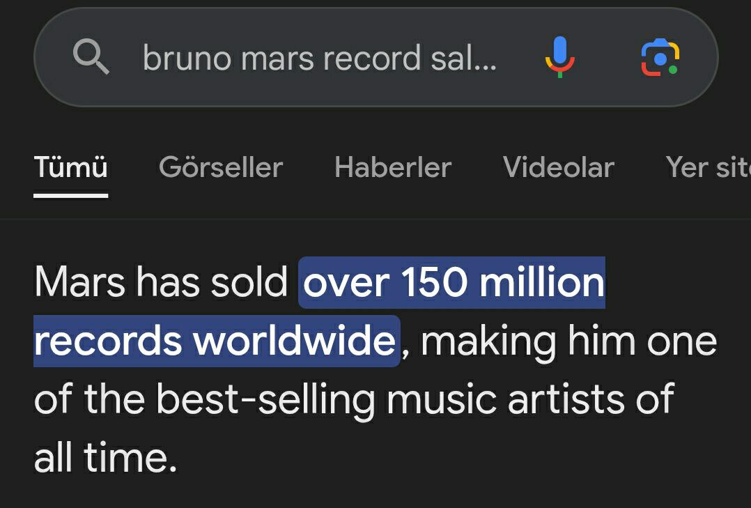 Some people really think that losing a couple of Grammys is a big deal to Bruno Mars. They must confuse him with their talentless favs. Watch him closely sweep next year. And keep his name away from your greasy keyboards in the meantime. He's way out of your favs' league.