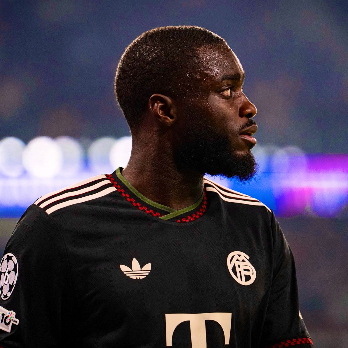 BundesInsider's tweet image. ⚠️ URGENTE!

FIM DA NOVELA: DAYOT UPAMECANO APROVOU A RENOVAÇÃO DE CONTRATO COM O BAYERN DE MUNIQUE!

O zagueiro francês de 27 anos deve assinar em breve um novo vínculo válido até 2030.

#DeadlineDay

🗞️ @FabrizioRomano