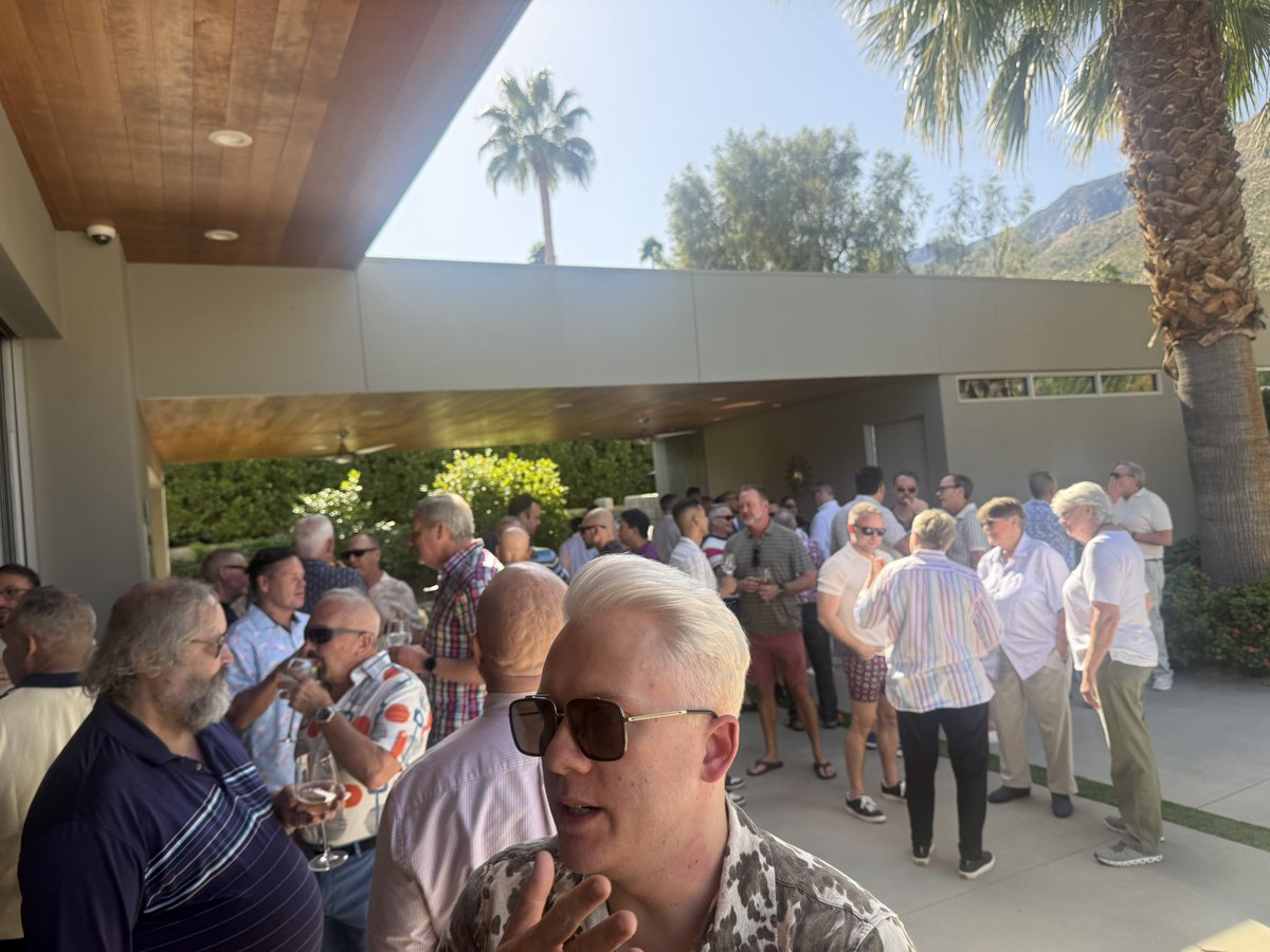 Evan Low tweet media