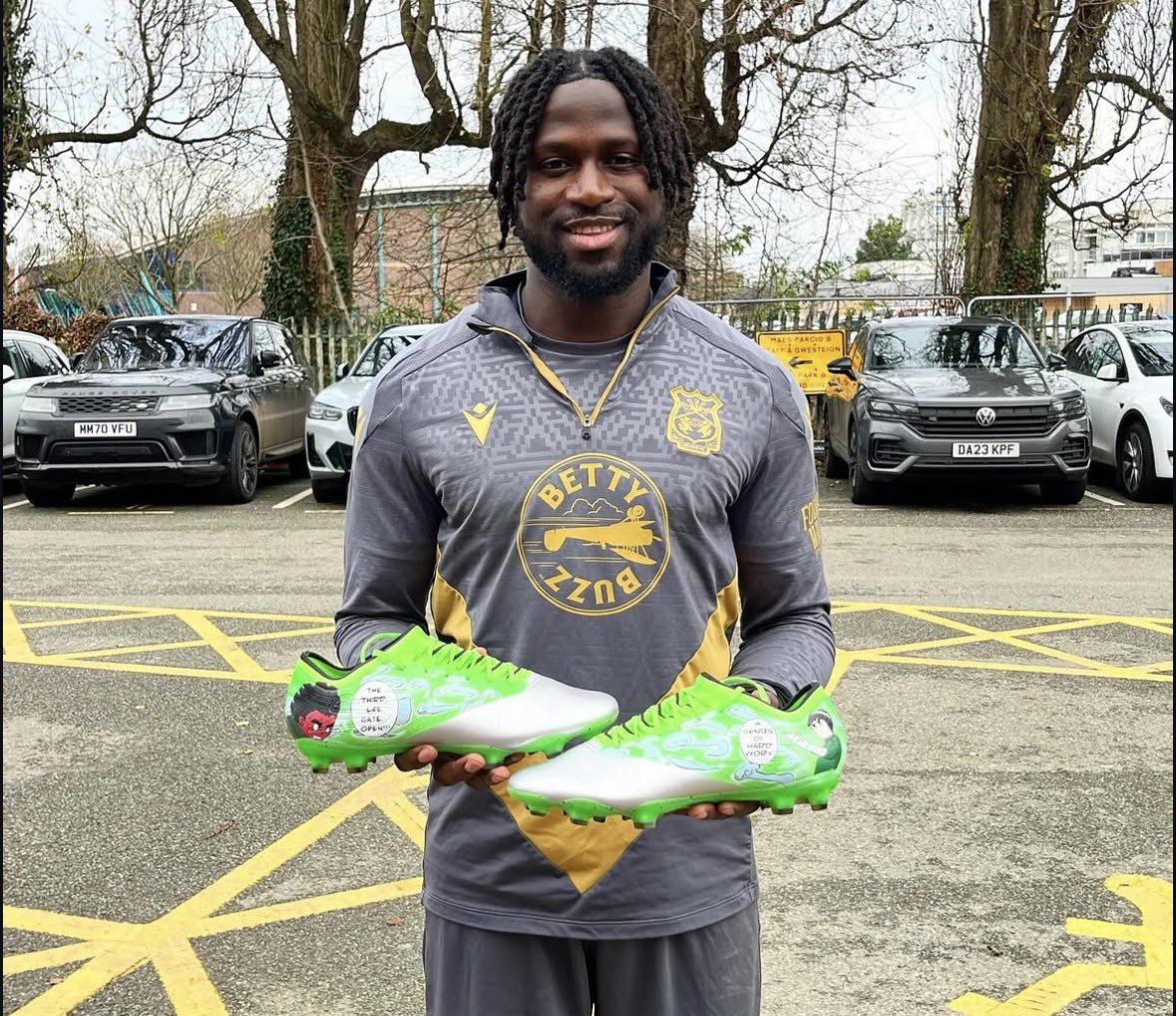 ZebraCustoms tweet media