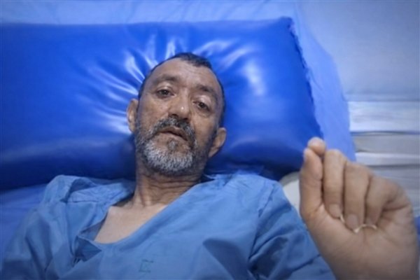 وفاة تربوي في ذمار متأثرًا بالتعذيب في سجون الحوثي

الصحوة نت | خاص

توفي التربوي بمحافظة ذمار أحمد عبدالله صالح الهلماني (71 عامًا)، متأثرًا بالتعذيب الذي تعرض له في سجون مليشيات الحوثي، وذلك بعد 14 يومًا فقط من الإفراج عنه من سجن الأمن والمخابرات التابع للمليشيات.

وقالت منظمة