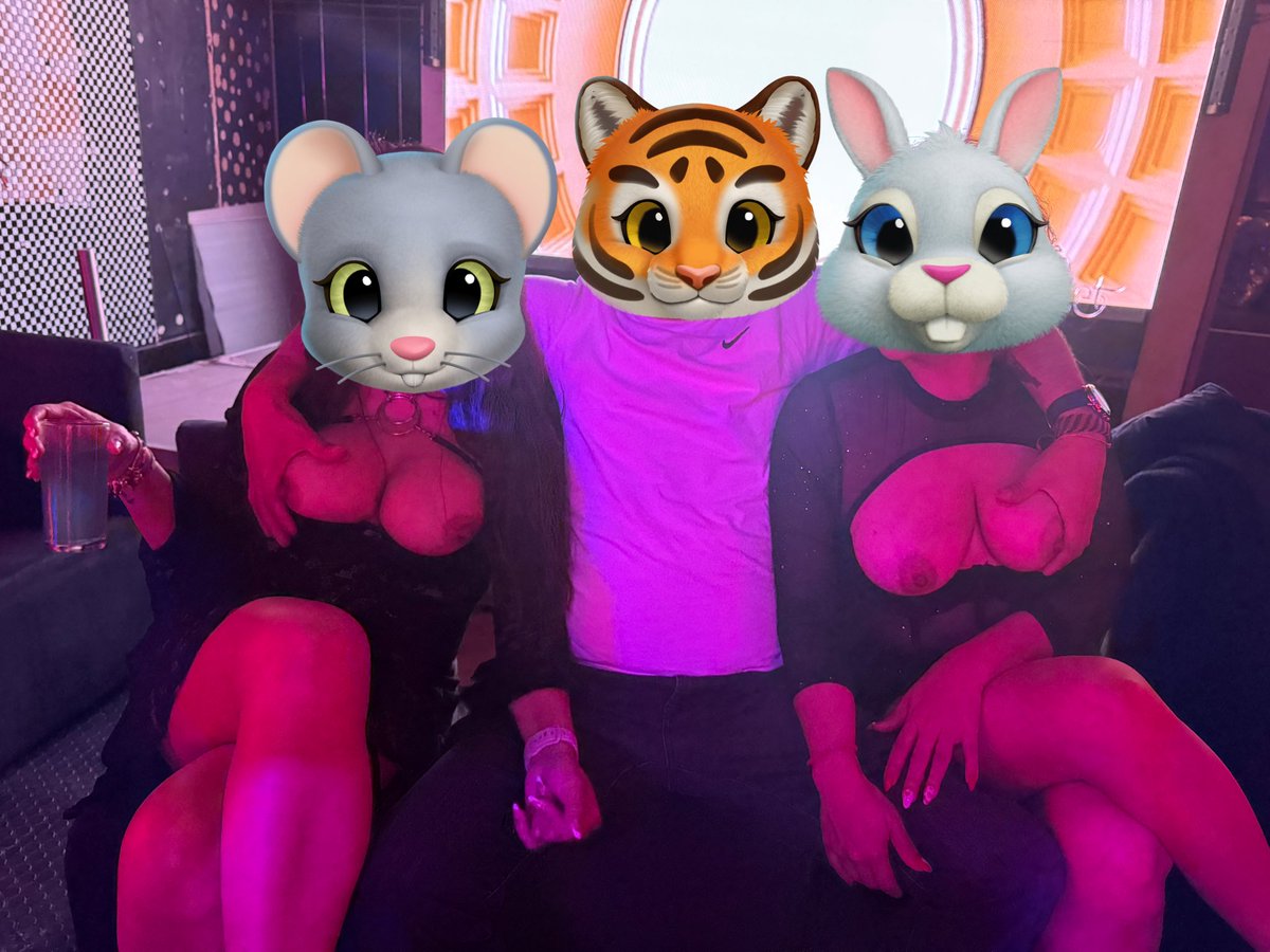 Que buena noche. <a href="/Exclusivoviolet/">Club Exclusivo SW</a>  
Gente hermosa y fiesta hasta amanecer.