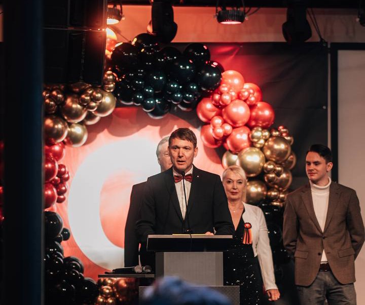 PoggenburgAndre's tweet image. 15 Jahre #COMPACT am Wochende in Magdeburg!

Hier einige Bilder unserer fantastischen Jubiläumsgala: