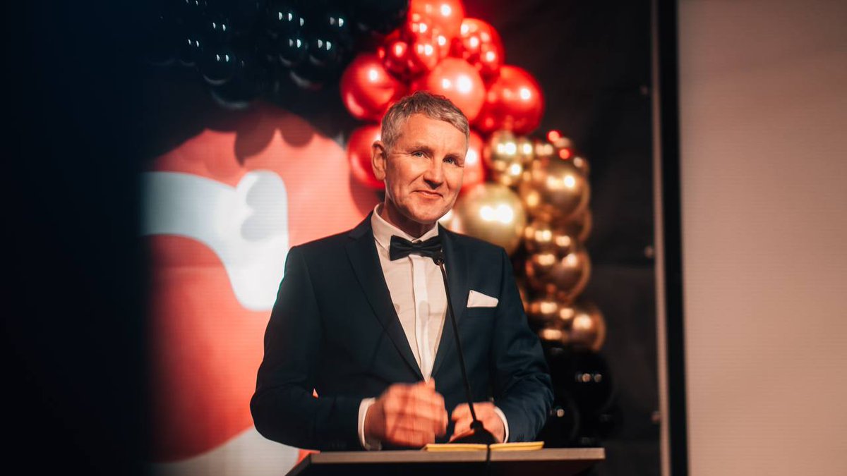 PoggenburgAndre's tweet image. 15 Jahre #COMPACT am Wochende in Magdeburg!

Hier einige Bilder unserer fantastischen Jubiläumsgala: