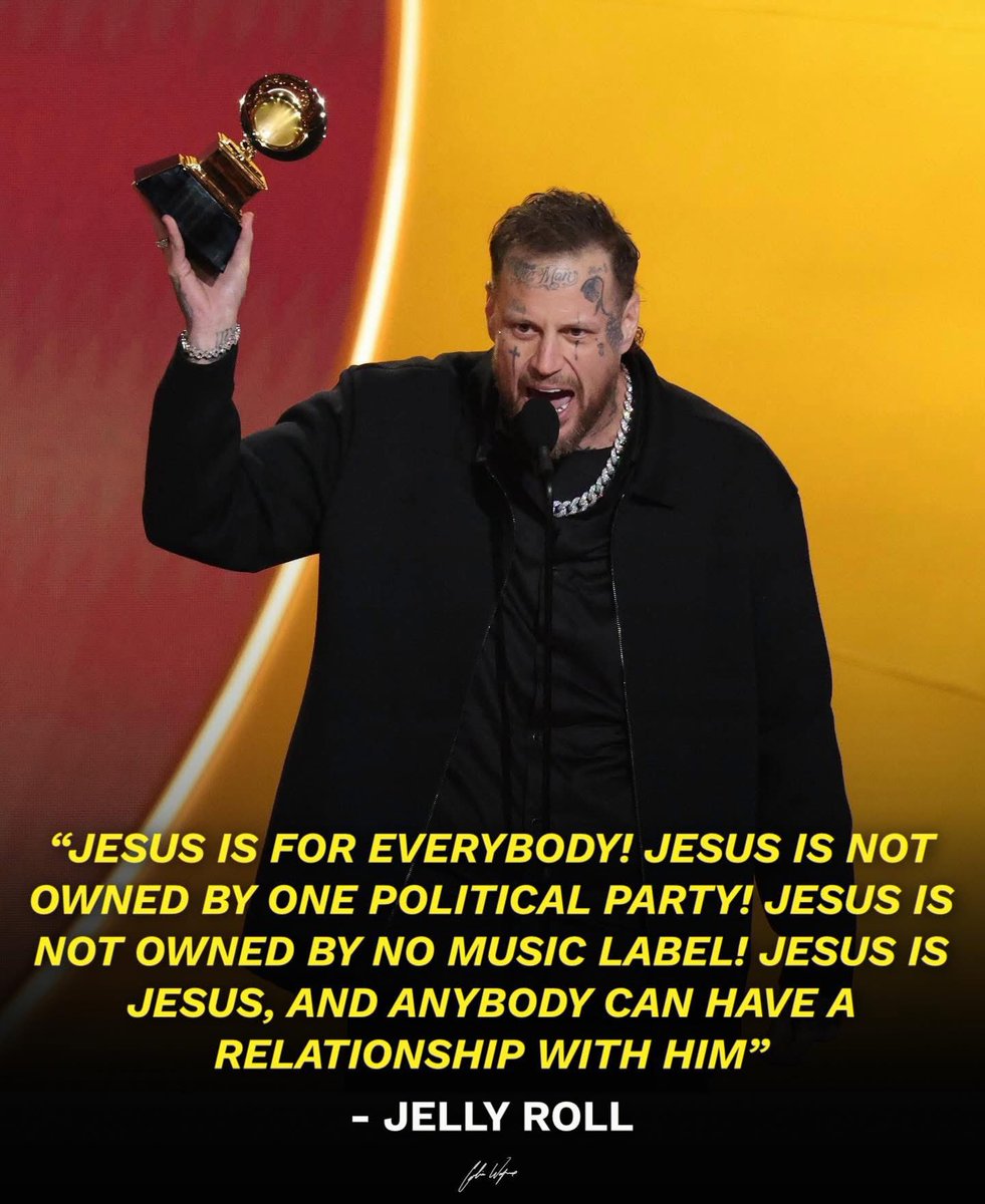 WellsJorda89710's tweet image. Last night at the Grammys, Jelly Roll didn’t just accept an award—he preached 🔥  
In front of the world:  

“I believe music changed my life… but God changed my life.  
And I want y’all to hear this: Jesus is for EVERYBODY.  
Jesus is not owned by one political party.  

Jesus…
