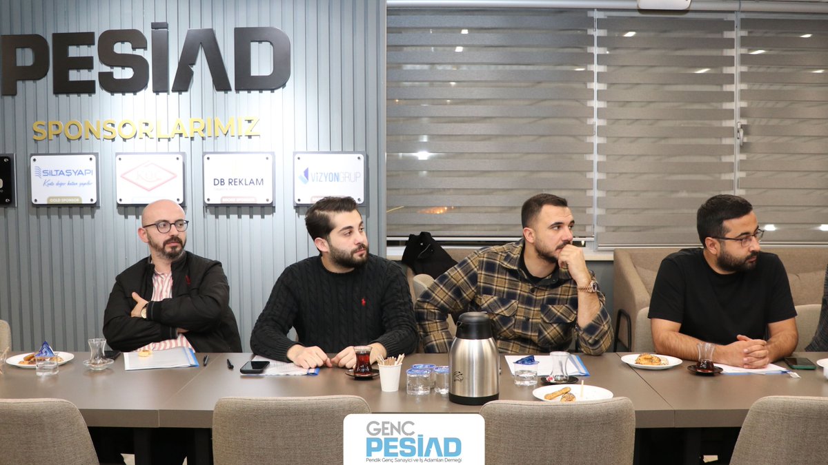 PESİAD ve Genç PESİAD Ortak Yönetim Kurulu toplantısı gerçekleştirilmiştir.

Toplantı kapsamında birim başkanlarına tek tek söz verilmiş, yürütülen çalışmalar ve planlanan projeler hakkında detaylı değerlendirmeler yapılmıştır.

#Pesiad20Yaşında #PESİAD #GENÇPESİAD #Pendik