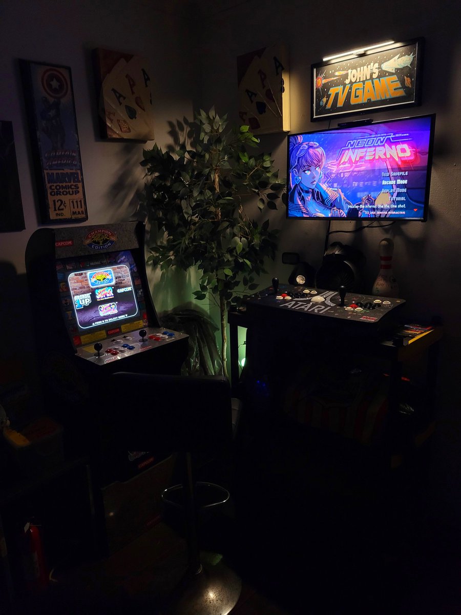 JohnPhillips495's tweet photo. #NeonInferno https://t.co/z0NwBG1olk