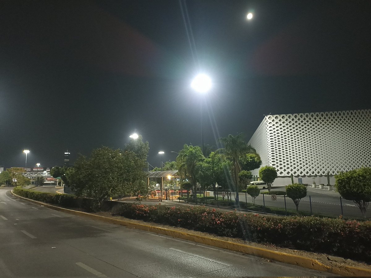 Parque del Ángel Puebla tweet media