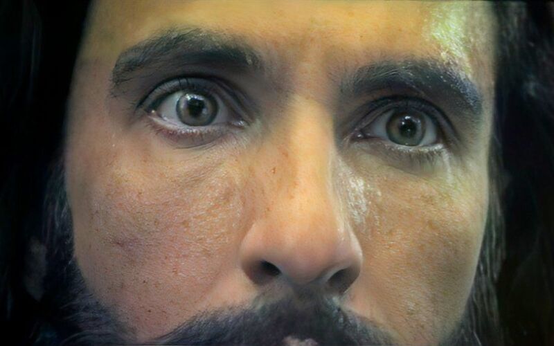 In this scene Ranveer opens both the eyes showing the movie has two parts..

Peak writing by Aditya Dhar🔥🔥😍😍