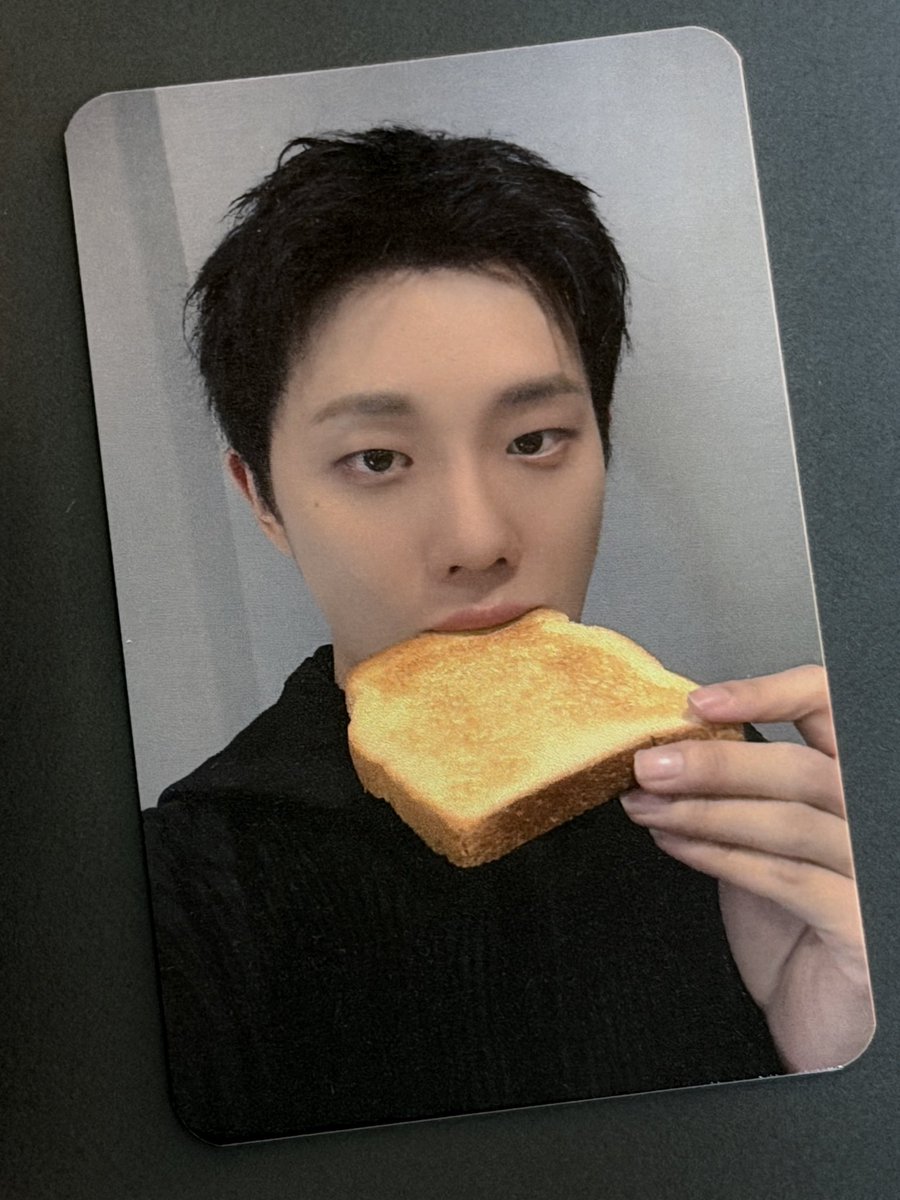 모카.. tweet media