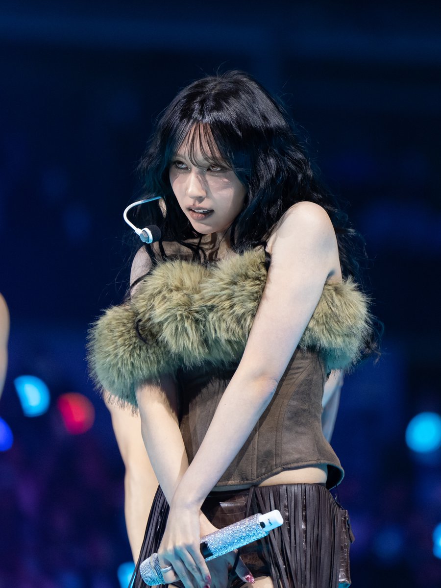 You shine even without the moonlight tweet media