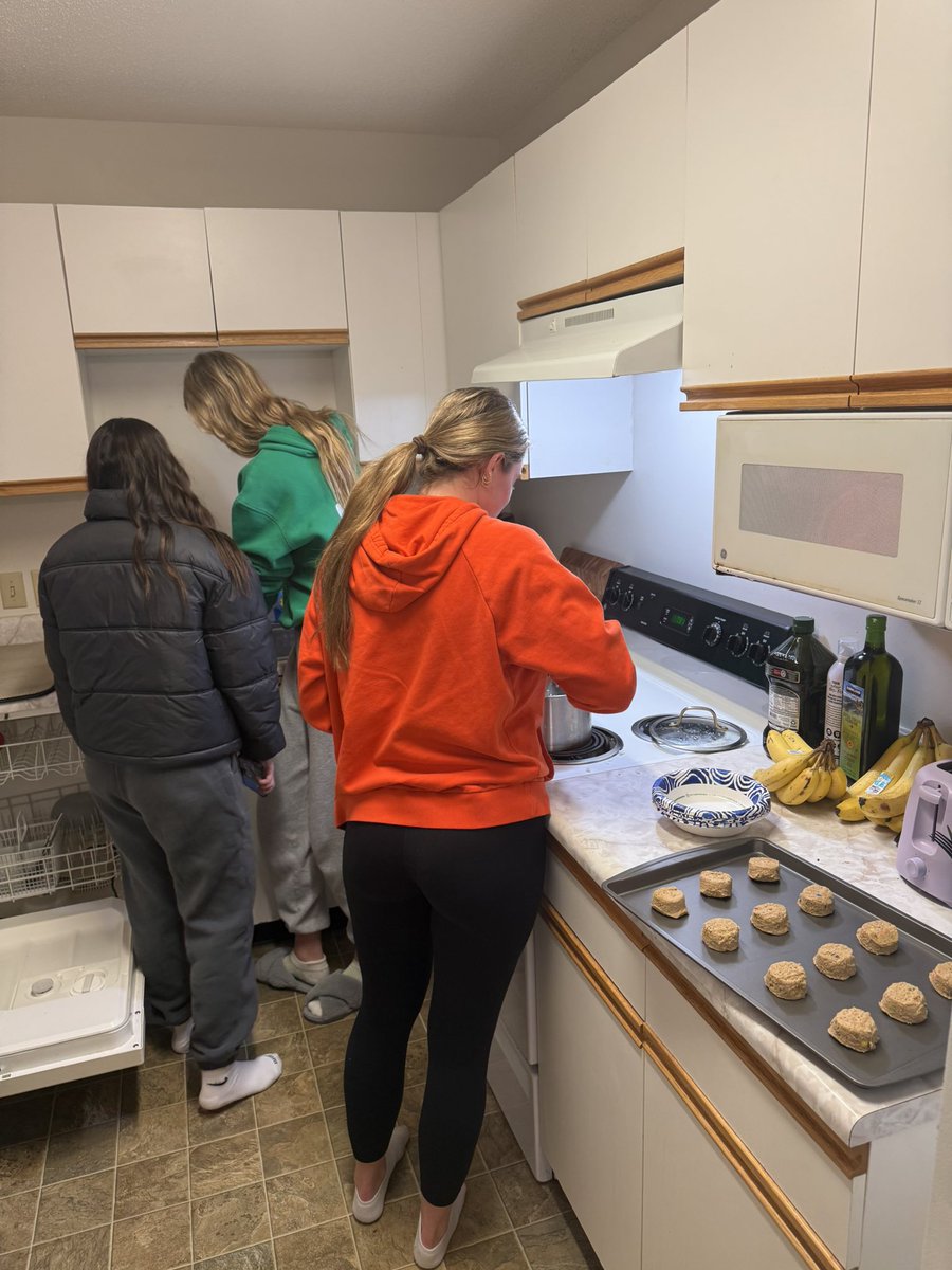 Campbell Volleyball tweet media