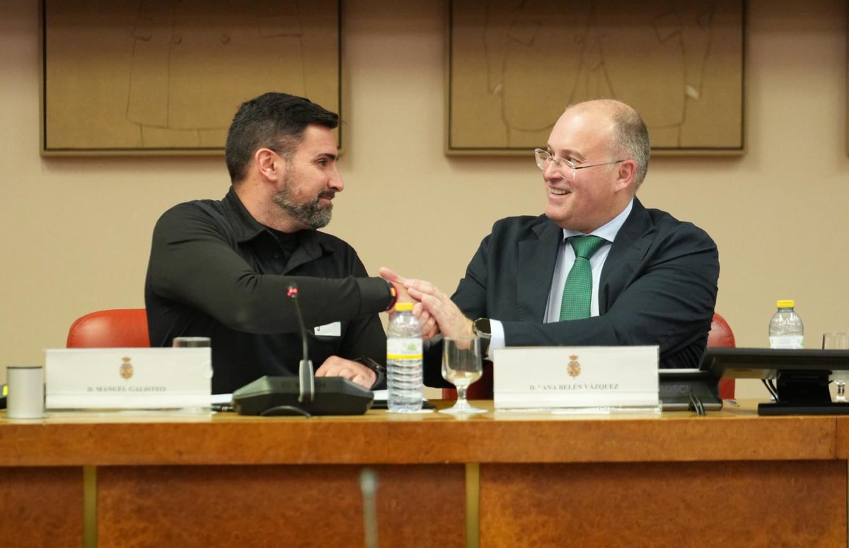 Gracias al sindicato <a href="/tu_abandono/">TAMPM - Tu abandono me puede MATAR</a> por invitarme a clausurar las jornadas que han celebrado hoy en el Congreso de los Diputados.

Además de escuchar sus experiencias laborales y sus reivindicaciones, hemos recordado a la trabajadora de prisiones Nuria López, asesinada en la cárcel