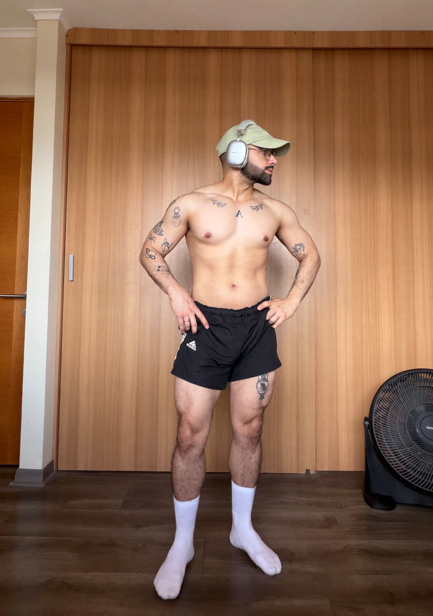 NewtonUniverse's tweet image. Así se sienten los 36 😳