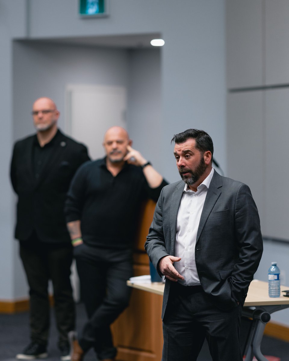 Toronto Police Association tweet media