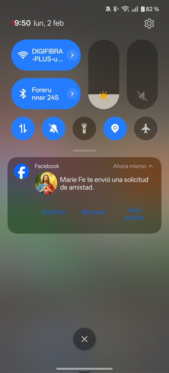 Ojo, que todavía viene alguien bueno y todo. Me está hablando el Señor.