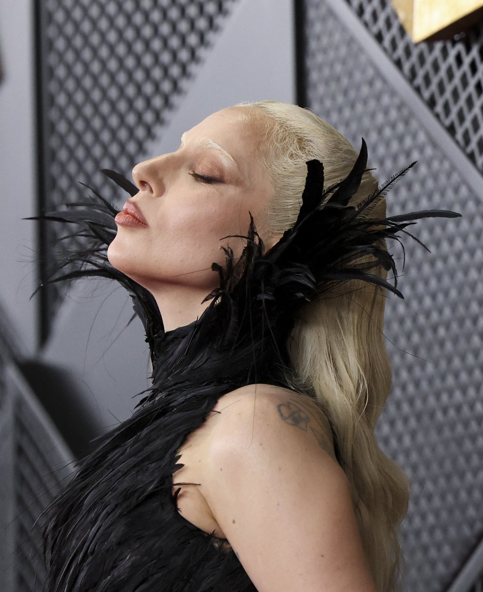 200+ UHQ PHOTOS] Lady Gaga arrives on the red carpet at the 68th