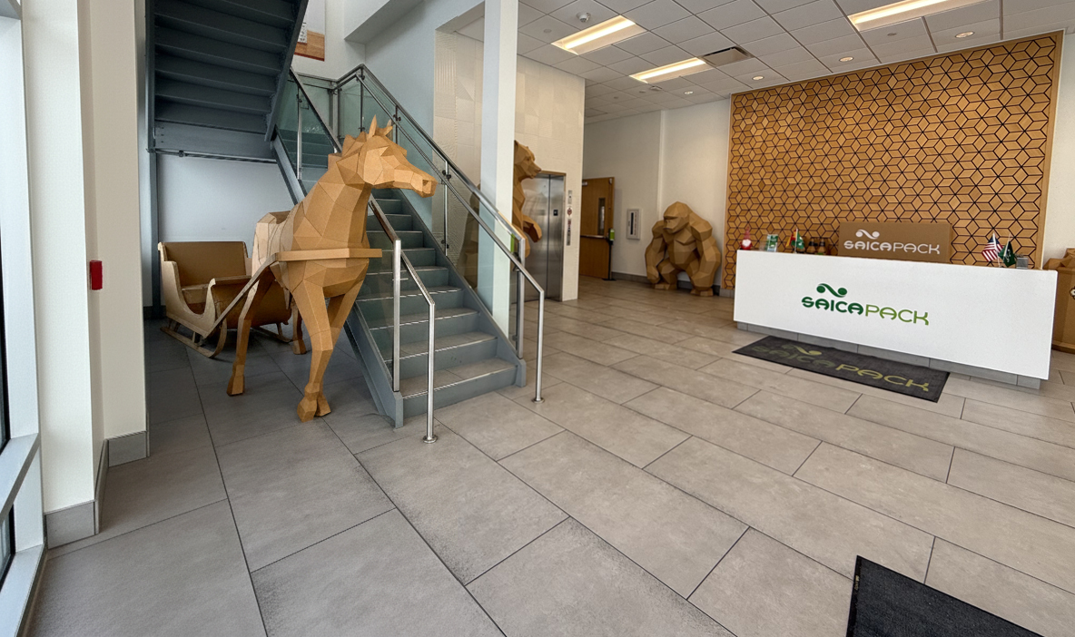 Saica_US's tweet image. Which is your favorite corrugate animal greeting you in the Saica Pack Hamilton lobby? We’re a little partial to the horse-drawn sleigh right now 😊❄️

#CorrugatedPackaging #PerformancePackaging #Innovation #SaicaPack #HamiltonOH