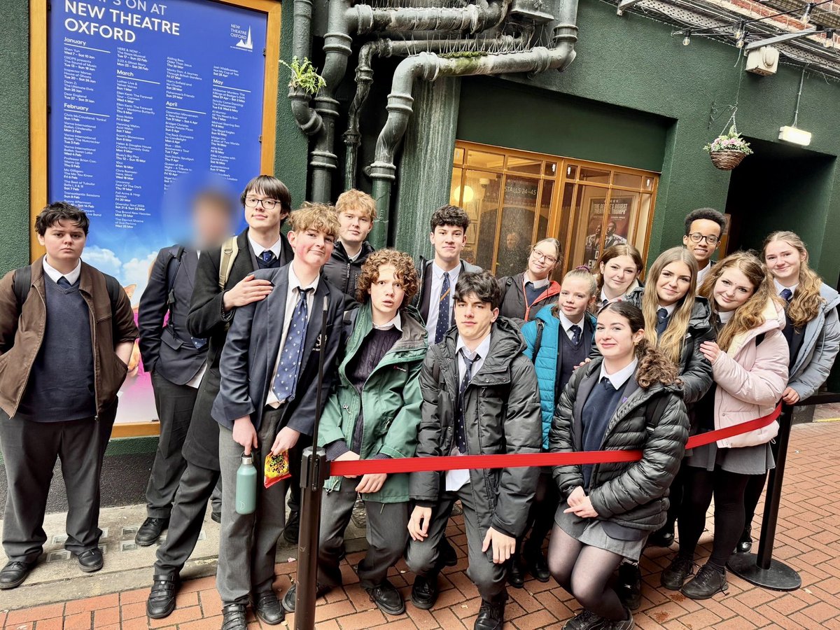 Maiden Erlegh Chiltern Edge tweet media