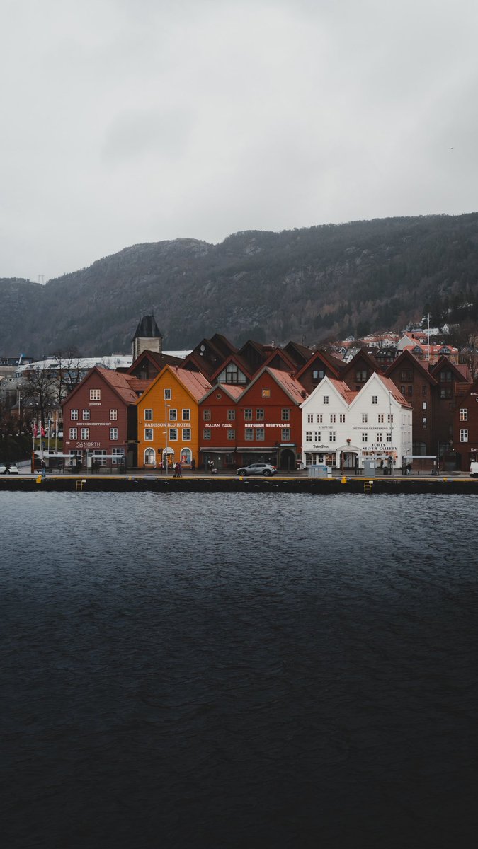 visualsofearth1's tweet image. Bergen, Norway