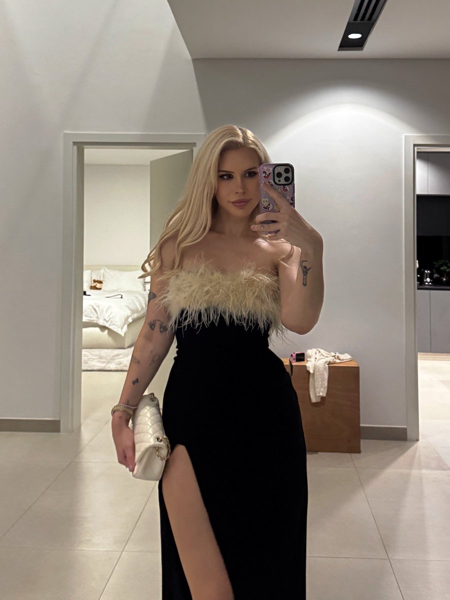 𝐒𝐞𝐚 tweet media