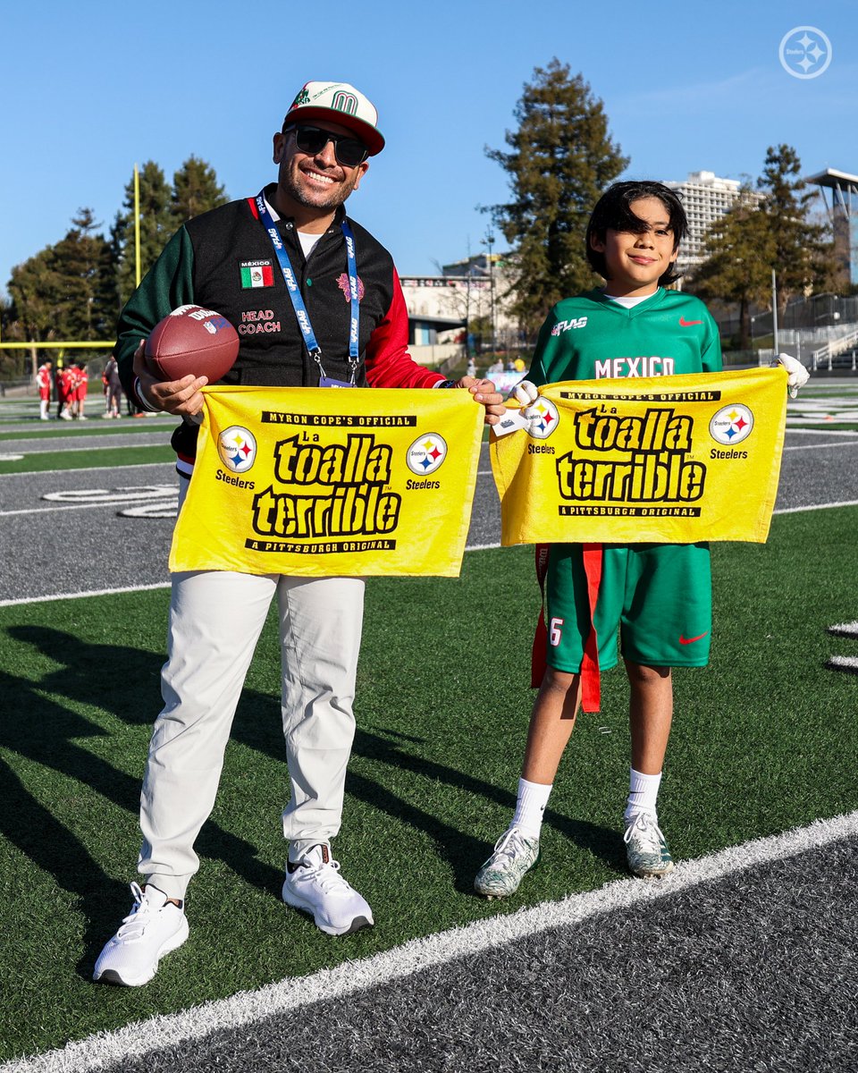 LosSteelers's tweet photo. ¡VAMOS MÉXICO! 🖤💛🇲🇽 https://t.co/xT0pHzbT2i