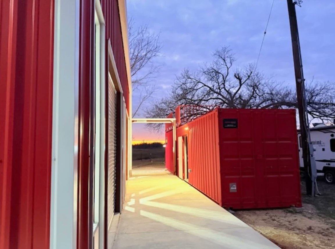 XcaliberSales's tweet photo. From concept to completion! 🚀 Check out this custom container build by the XCaliber team. Got a project? Let’s chat! 📞 (940) 549-0699 #XCaliberContainer #CustomContainers #ContainerBuild #ShippingContainerProject #BuiltToLast https://t.co/n6pDZJ7fkY
