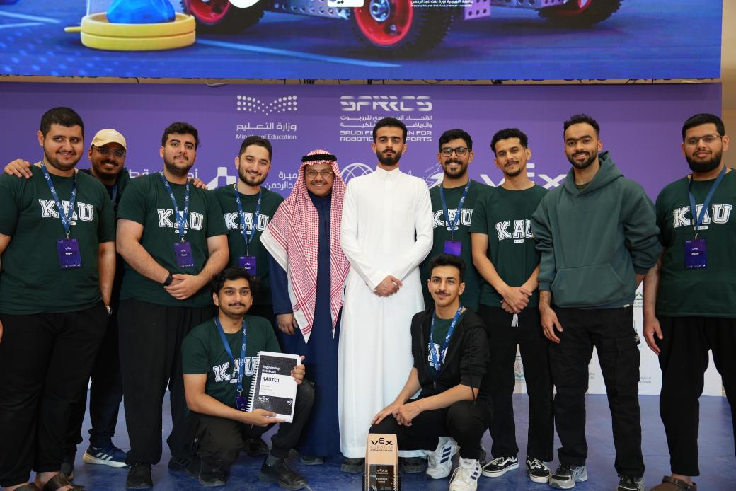 عبداللطيف tweet media