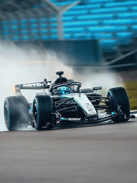 🚨 | La FIA volverá a reunirse con los fabricantes de motores para analizar la solución de Mercedes sobre la relación de compresión.

La Federación busca alcanzar una resolución y evitar que el asunto escale antes de la primera ronda de la temporada en Australia.