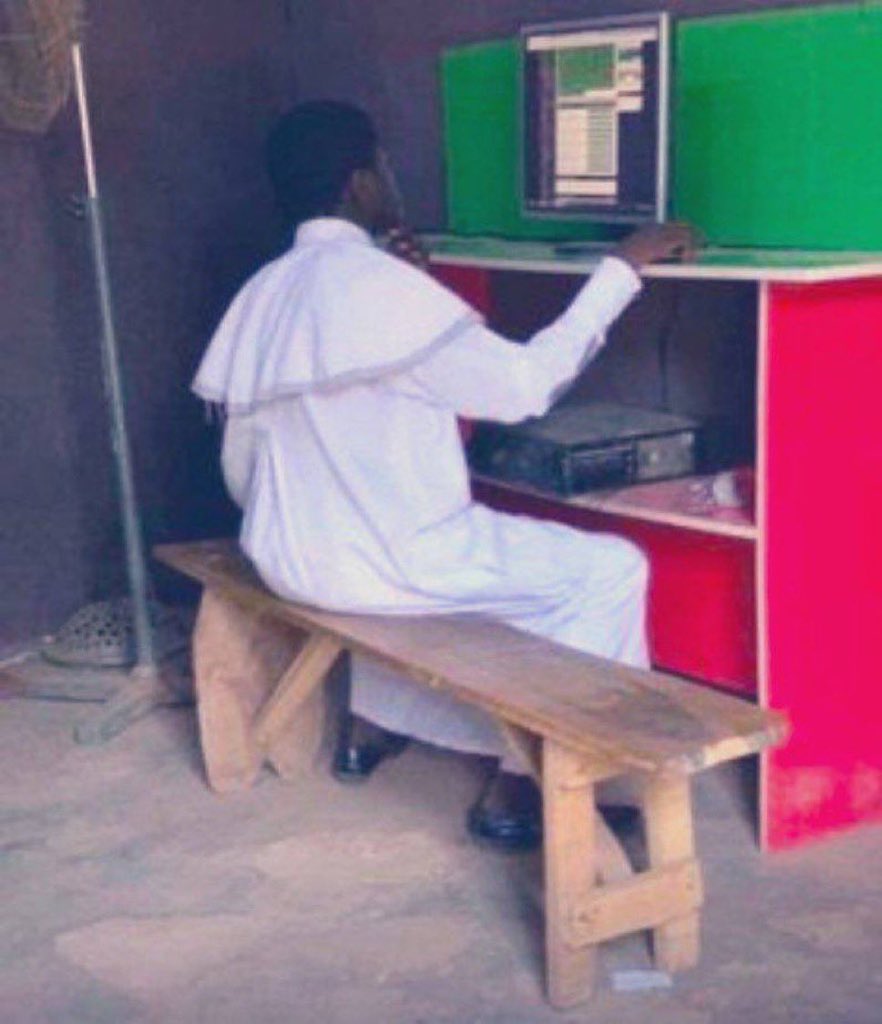 mrdonsteve's tweet image. Reverend don stop for BEThlehem