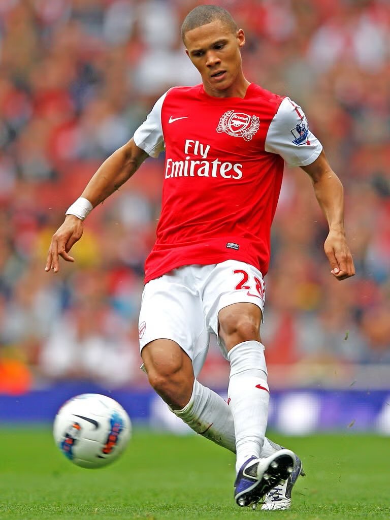 Dav1dOLeary's tweet image. If we do re-sign Oxlade Chamberlain until the end of the season I’ll be giving him 110% support, you should too.