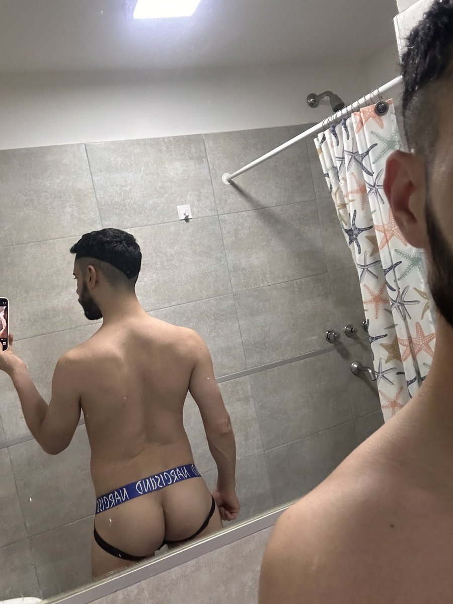 hotlittleboyxxx tweet media