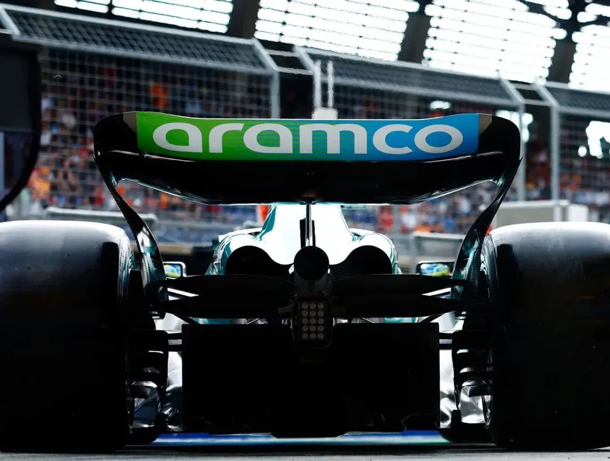 Aston Martin F1 updates tweet media