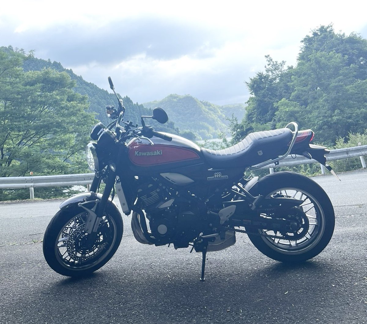 兵庫でバイクとZN6乗ってます！ 名前:すけさん 愛車:Z900RS/86(ZN6